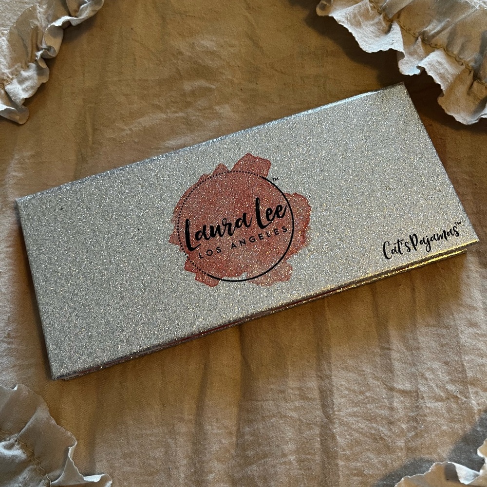 Laura Lee Los Angeles Cat’s Pajamas eyeshadow palette